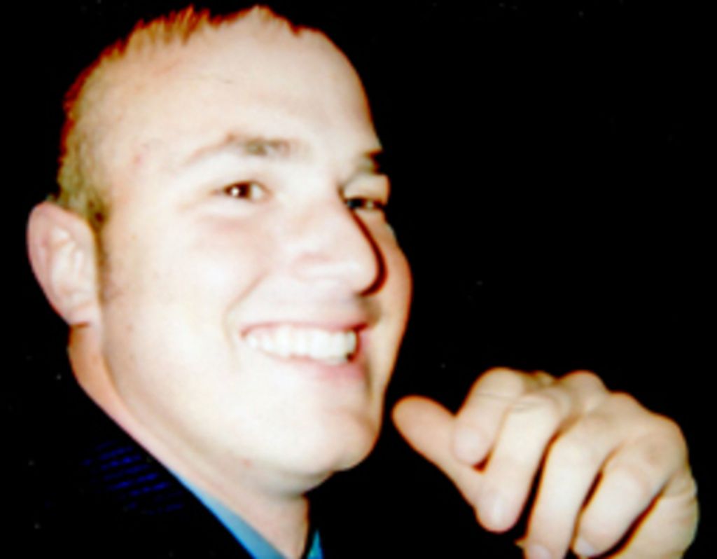 Justin Daniel Henshaw Profile Photo