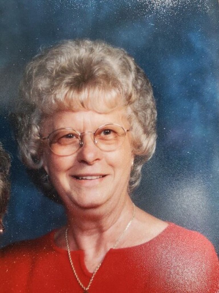 Edna Geneva Luna Rhoton Profile Photo