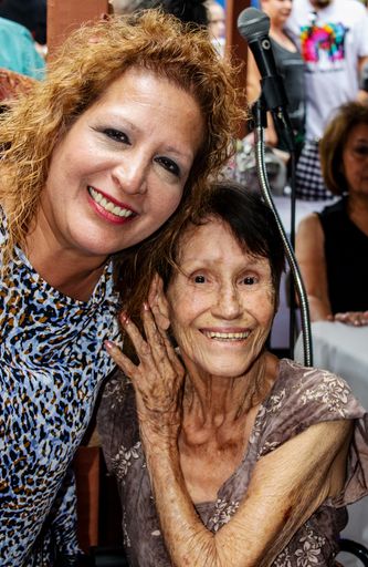 Carmen (Cordova)  Loconto photo gallery thumbnail 32 of 72