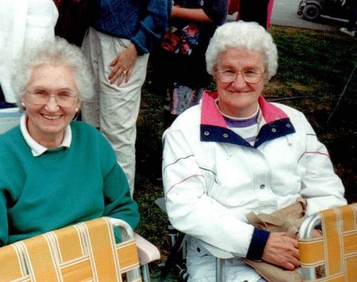 Virginia Gordon photo gallery thumbnail 20 of 33