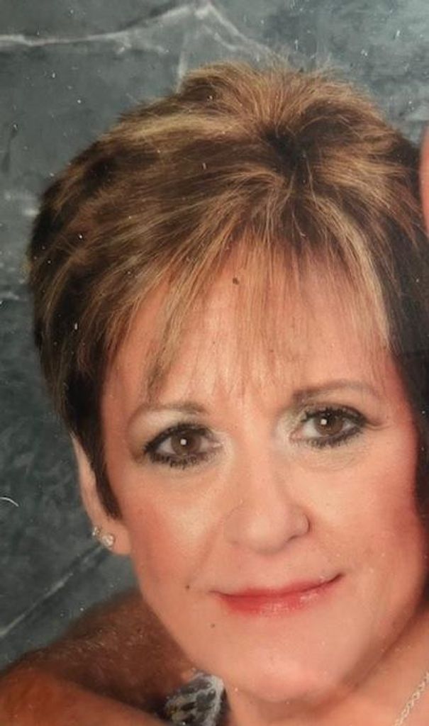 Anna Wiles Richard Profile Photo