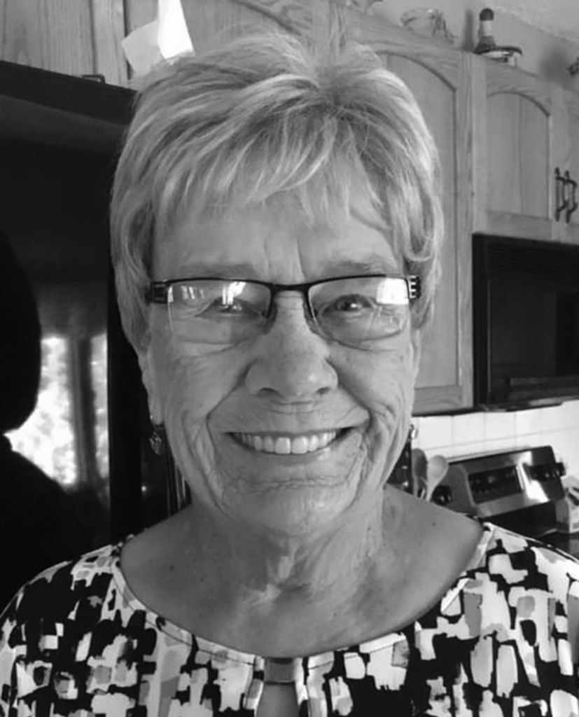 Lorraine (Gloeckler)  Shortt Profile Photo