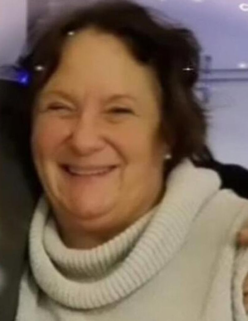 Beth Lynne (Carpenter)  Owen