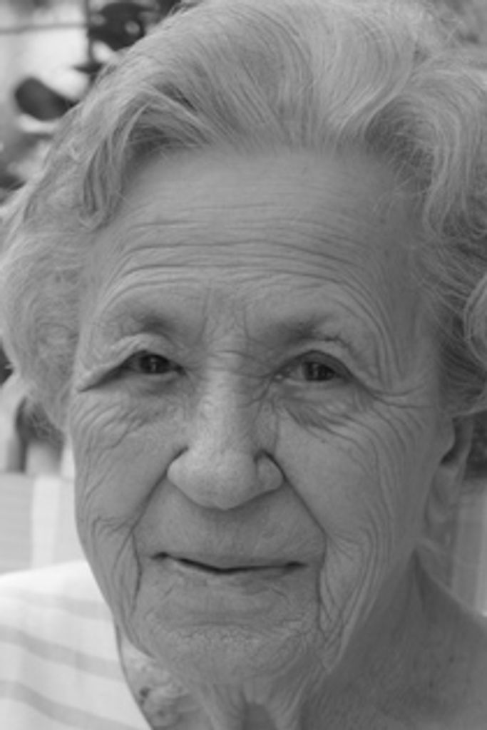 Mary (Rodominick)  Barnes