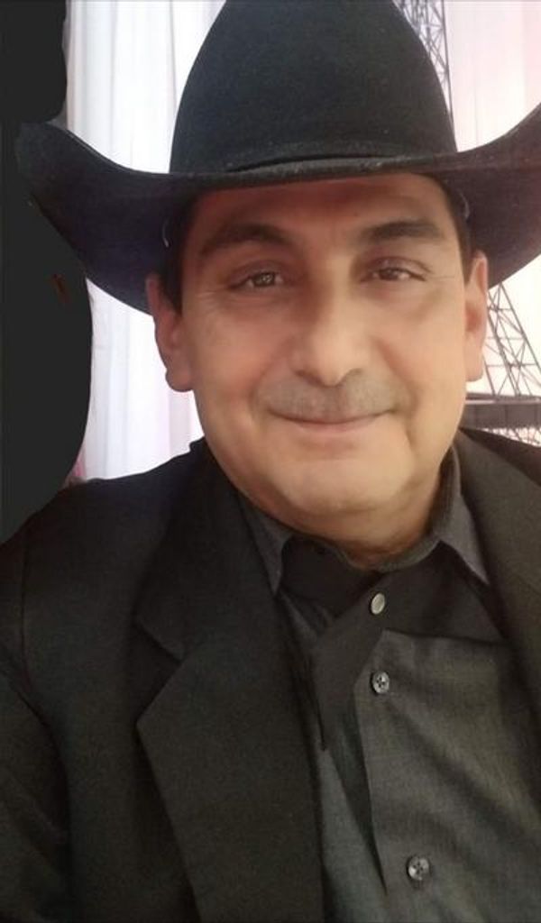 Heriberto Flores Profile Photo