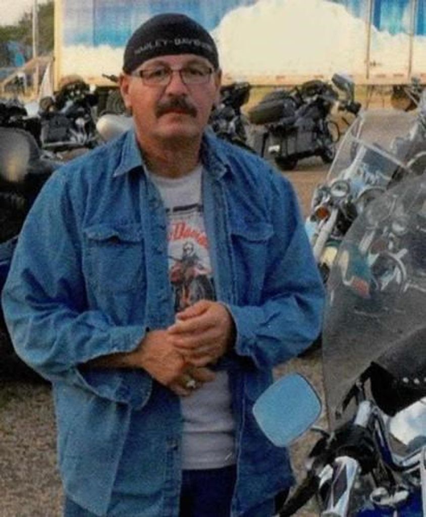 Fernando Ramos Flores