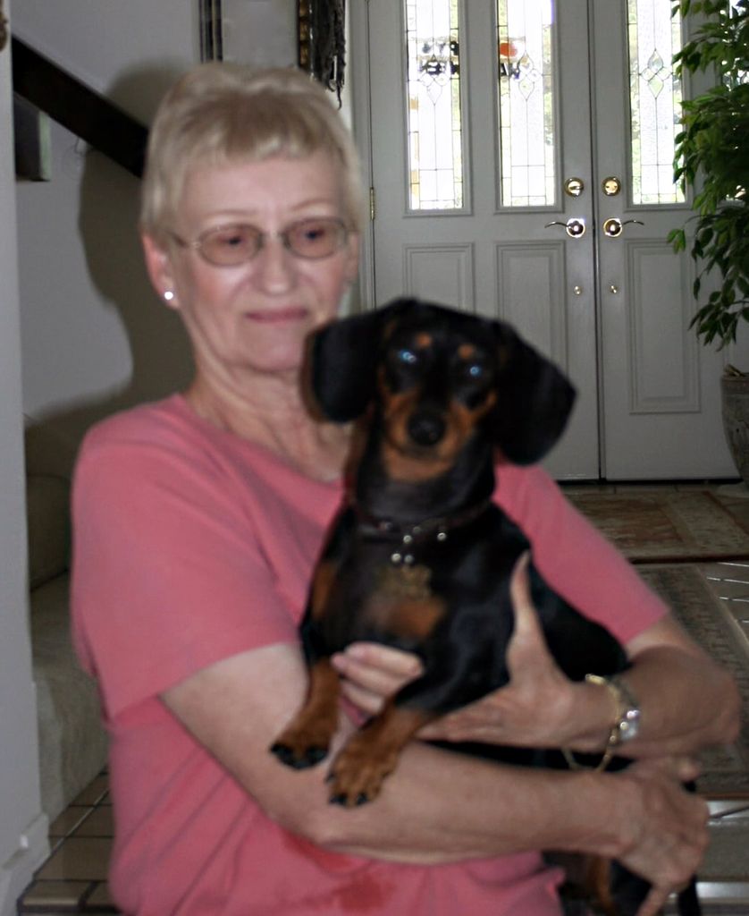 Carolyn Lee Bishop Profile Photo