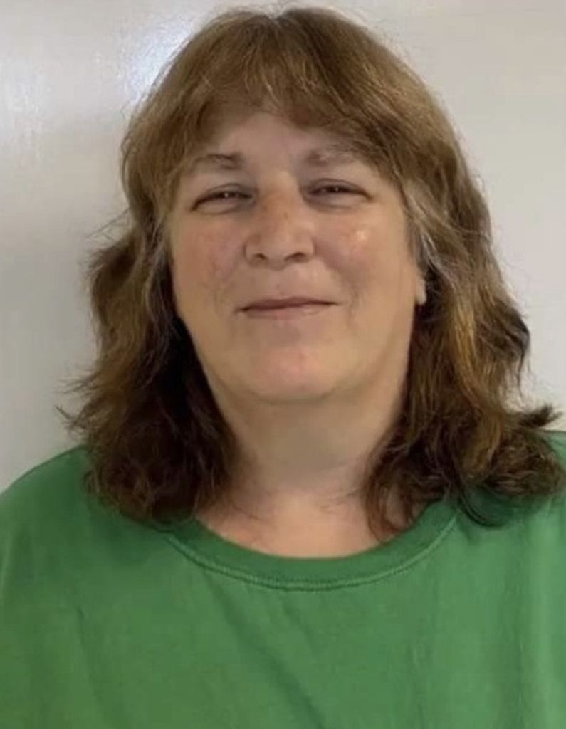 Julie Ann Gardner Profile Photo