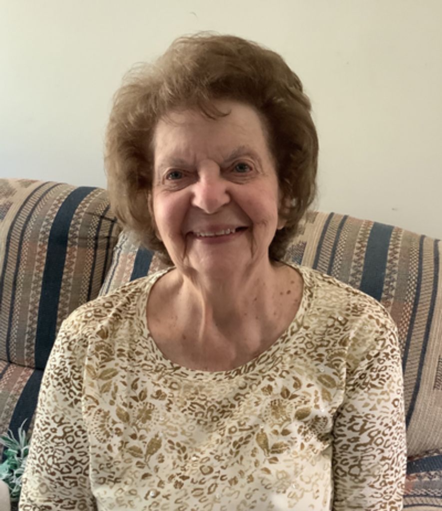 Maggie Leonard Profile Photo