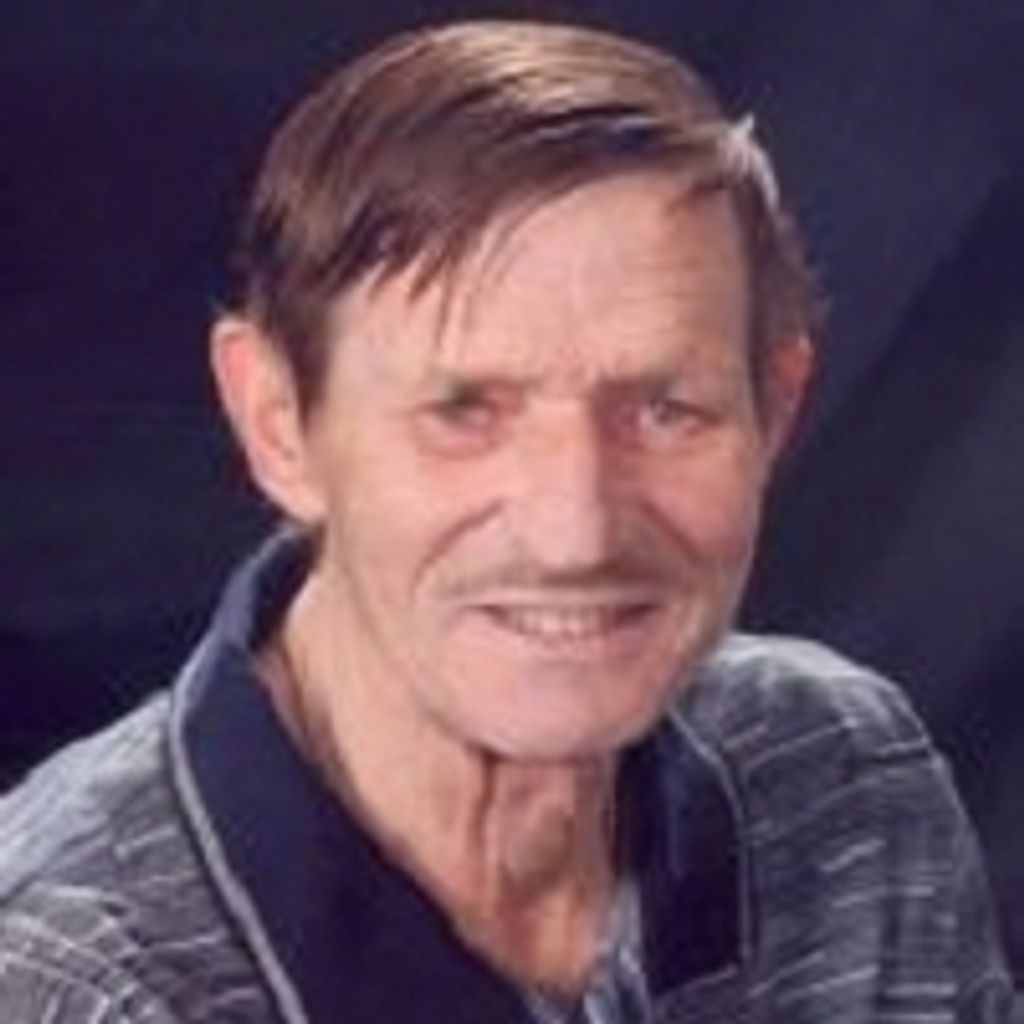Thomas "Tom" Bradshaw