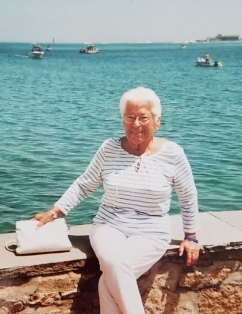 Elizabeth "Betty" (Jason)  Maree