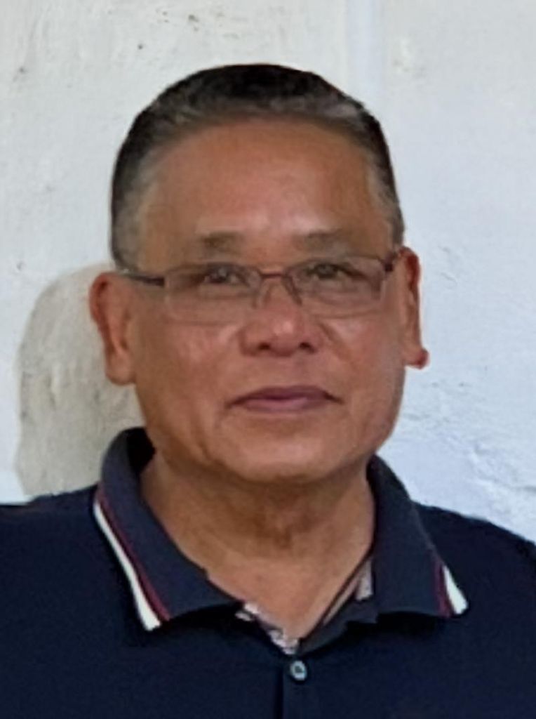 Thuc "Tuk" Dinh Hoang Profile Photo