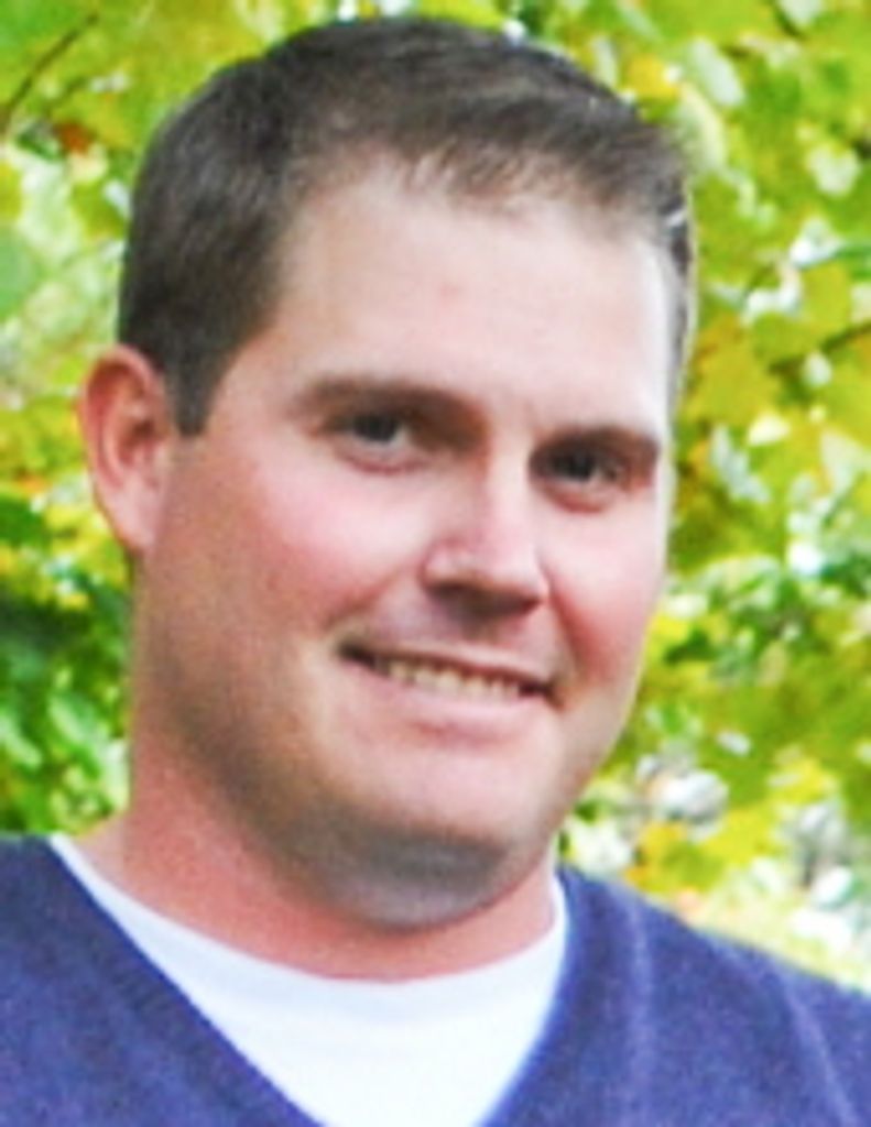 Micah Gray Profile Photo