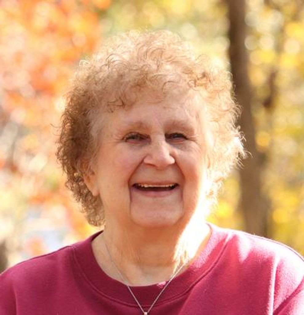 Marie (Cookie) Barnes Profile Photo