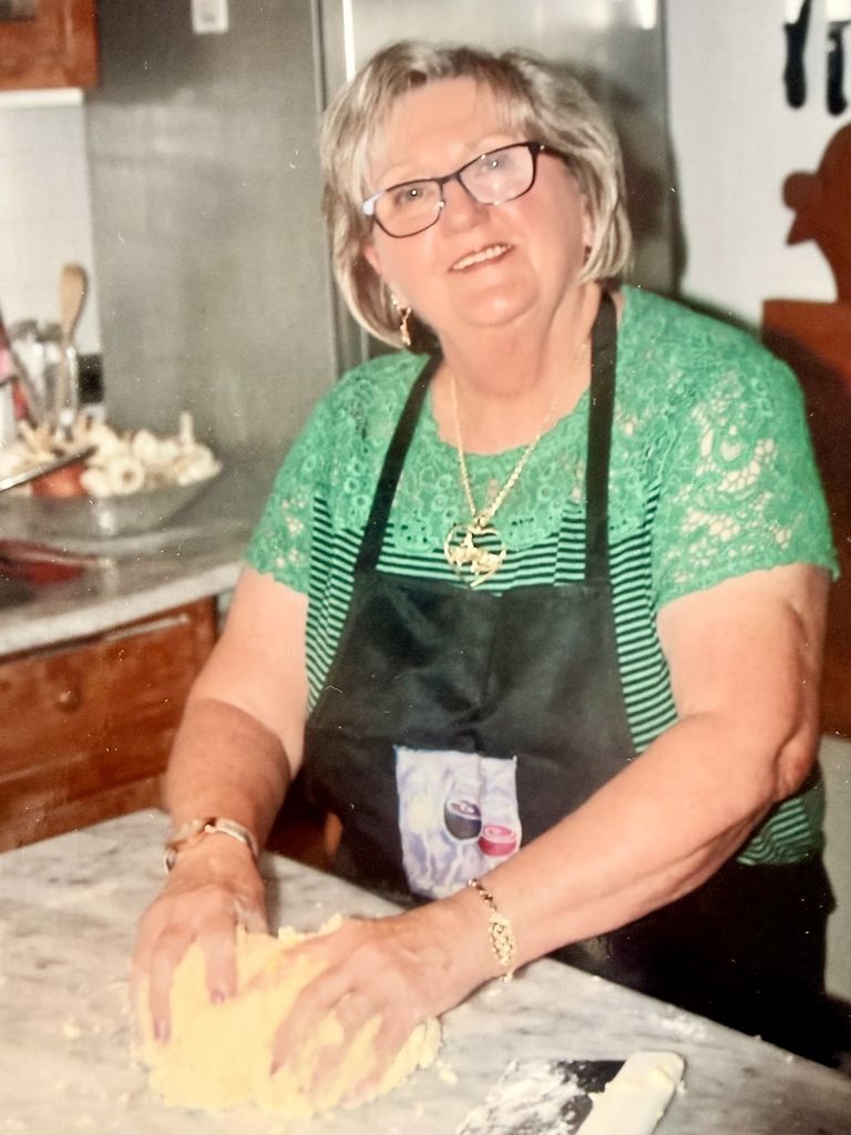 Suzanne Kelley Profile Photo