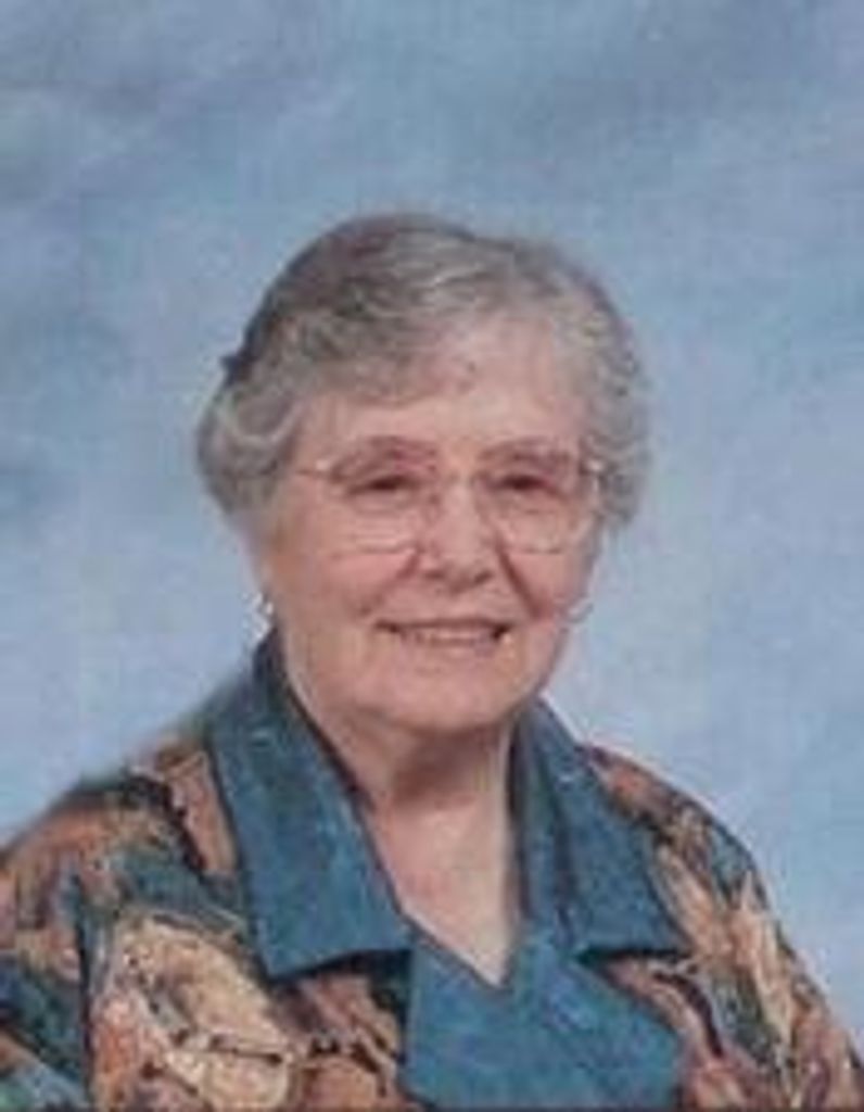 Esther Ruehle Dysart Profile Photo