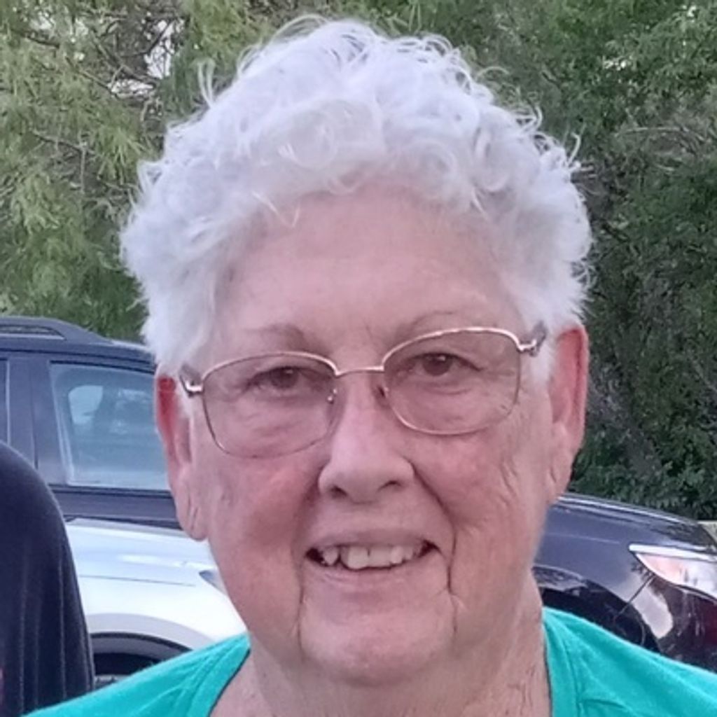 Esther Carole Jones Benes