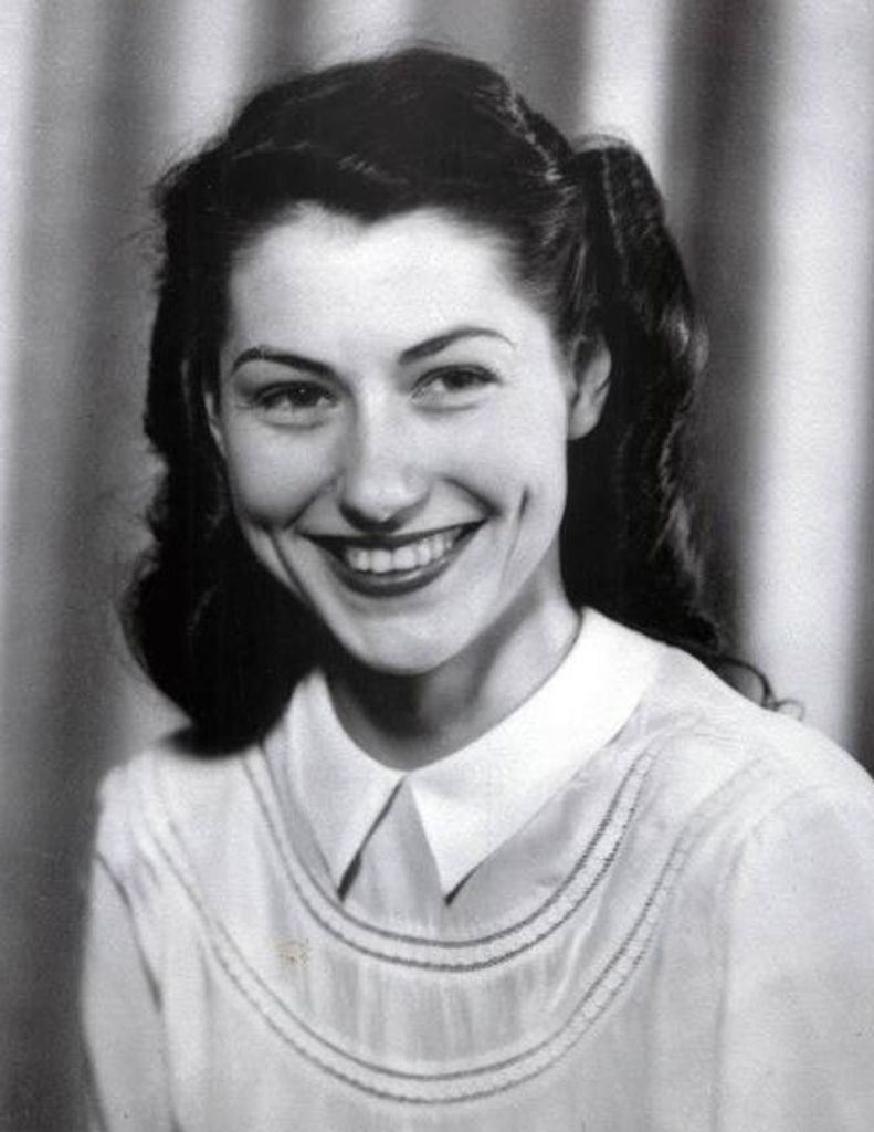Ruth (Rash)  Clark