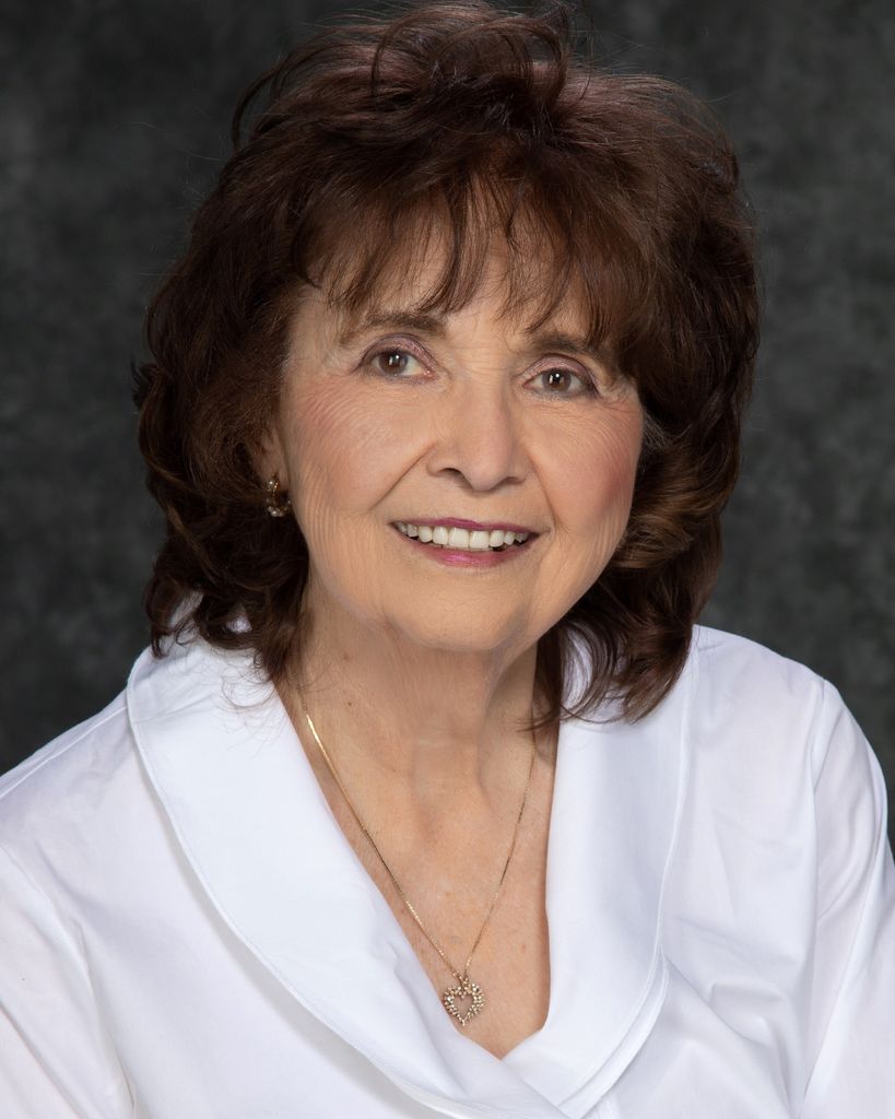 Avis Janice Hayes Profile Photo