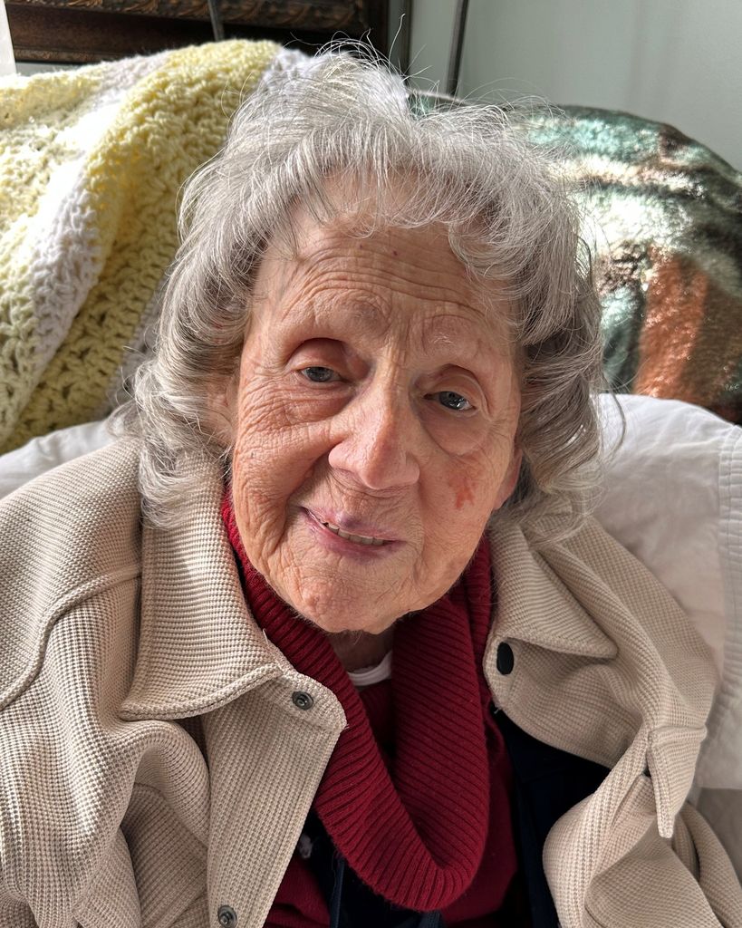 Edith R. Fox Profile Photo