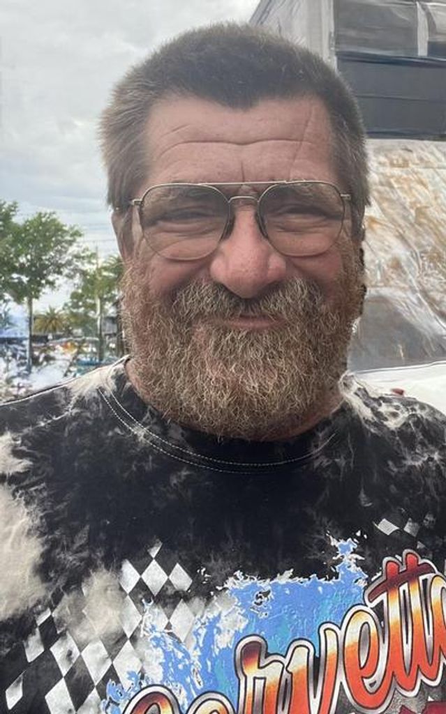 Robert Earl Ward Jr. Profile Photo