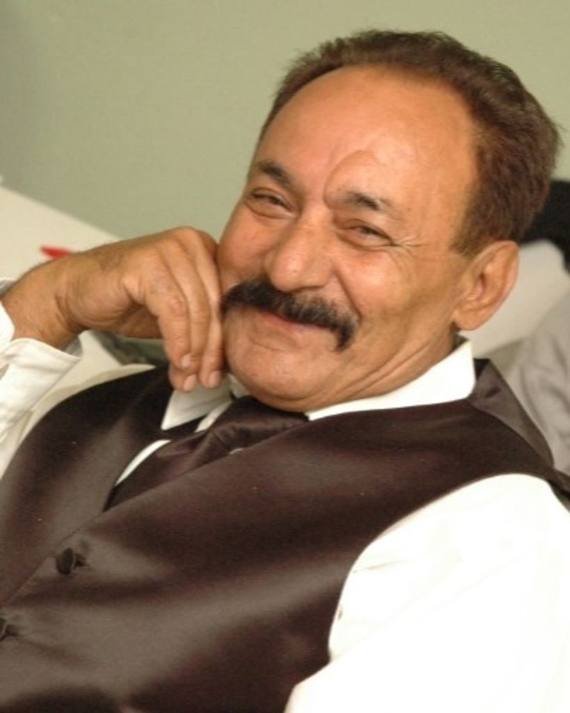 Leopoldo Mendoza Profile Photo