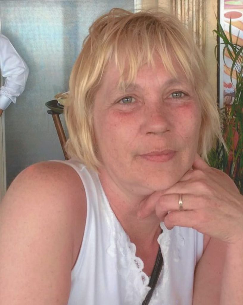 Cheryl N (Hall)  Meinhart