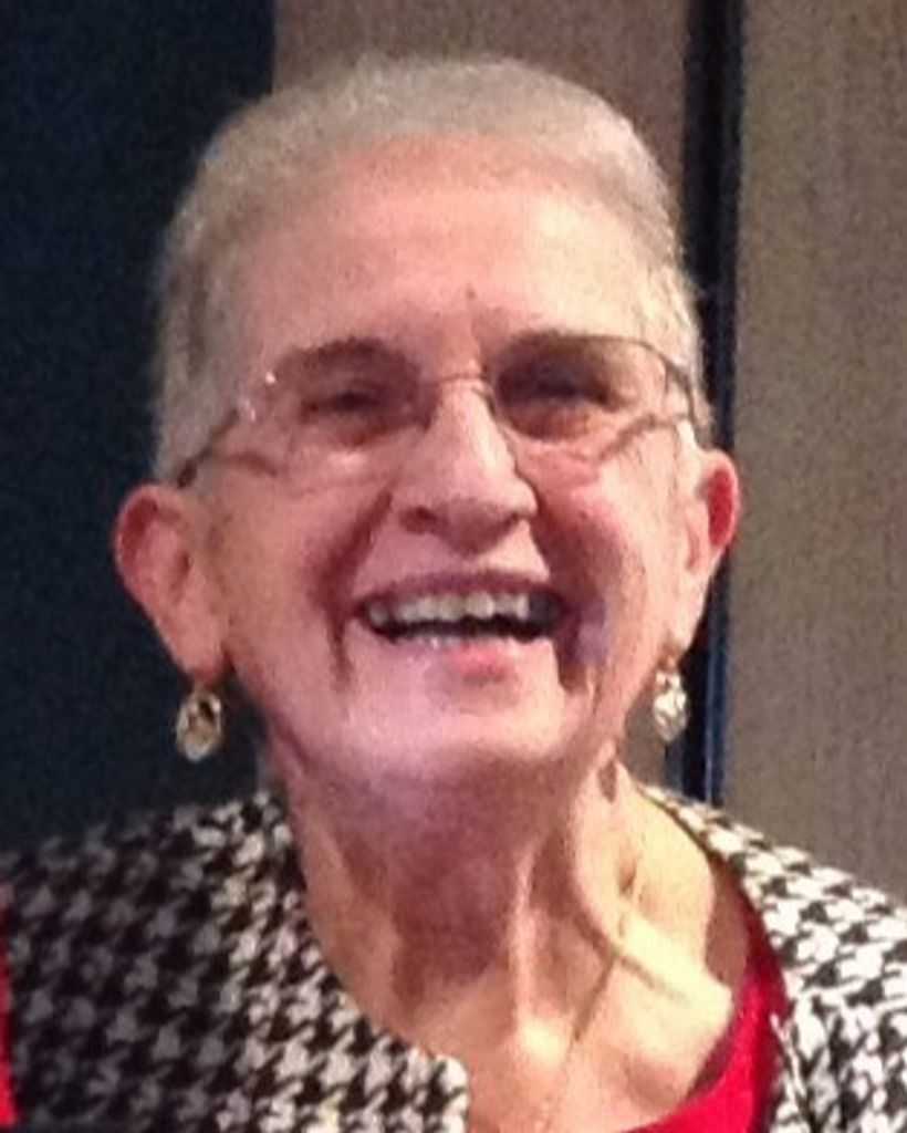 Delia Sylvia