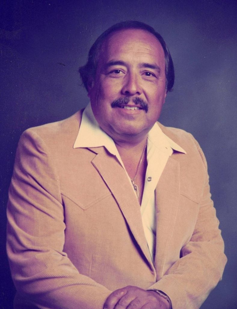 Lee  Champion 