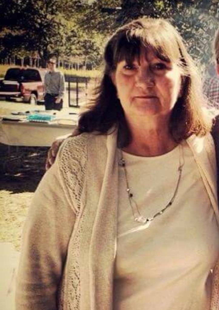 Vicki L. Bottoms