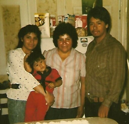 Isidra Alfaro photo gallery thumbnail 17 of 115