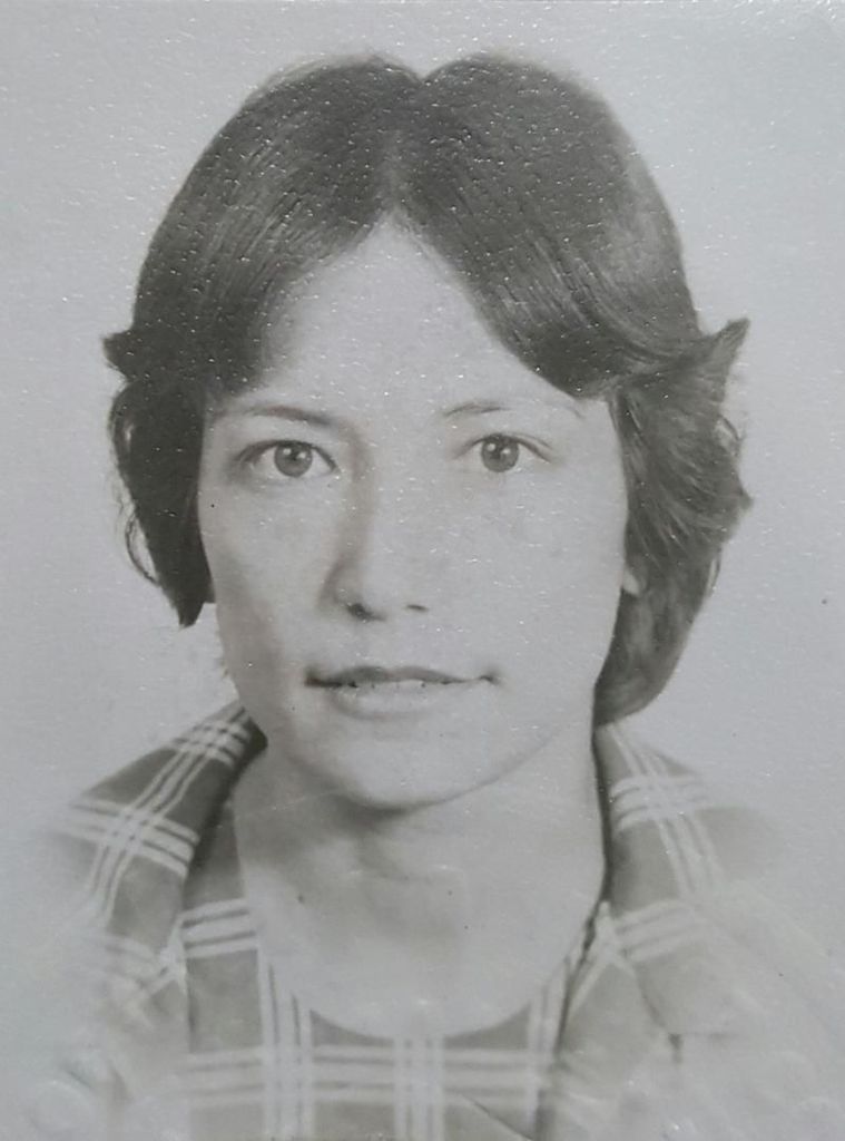 Teresita Dela Torre Cuvin