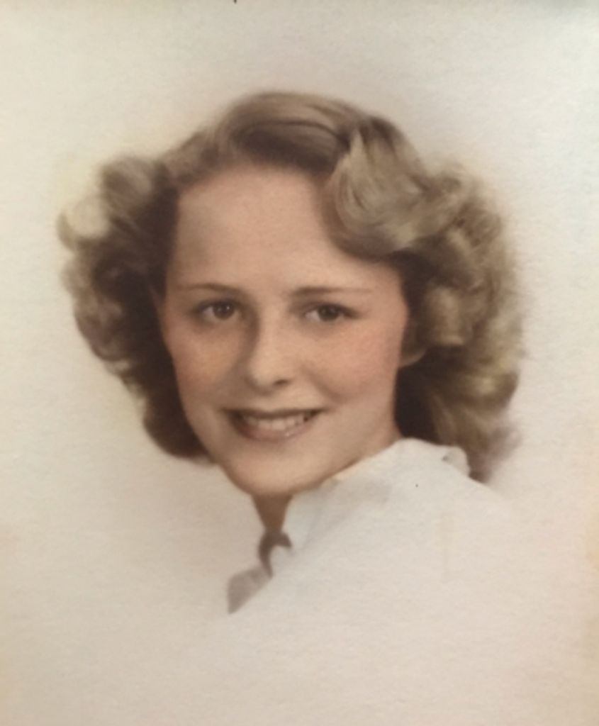 Helen Oughton Profile Photo