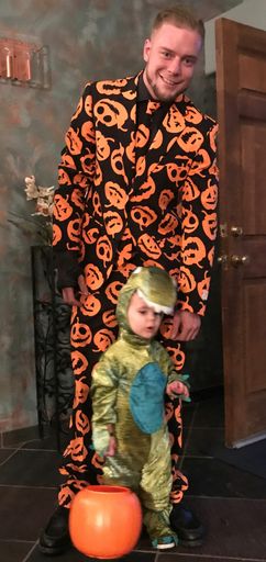 Robert Wayne Praus III photo gallery thumbnail 3 of 73