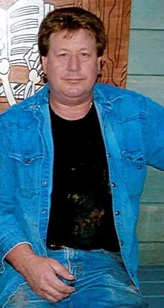 Ricky Simmons Profile Photo