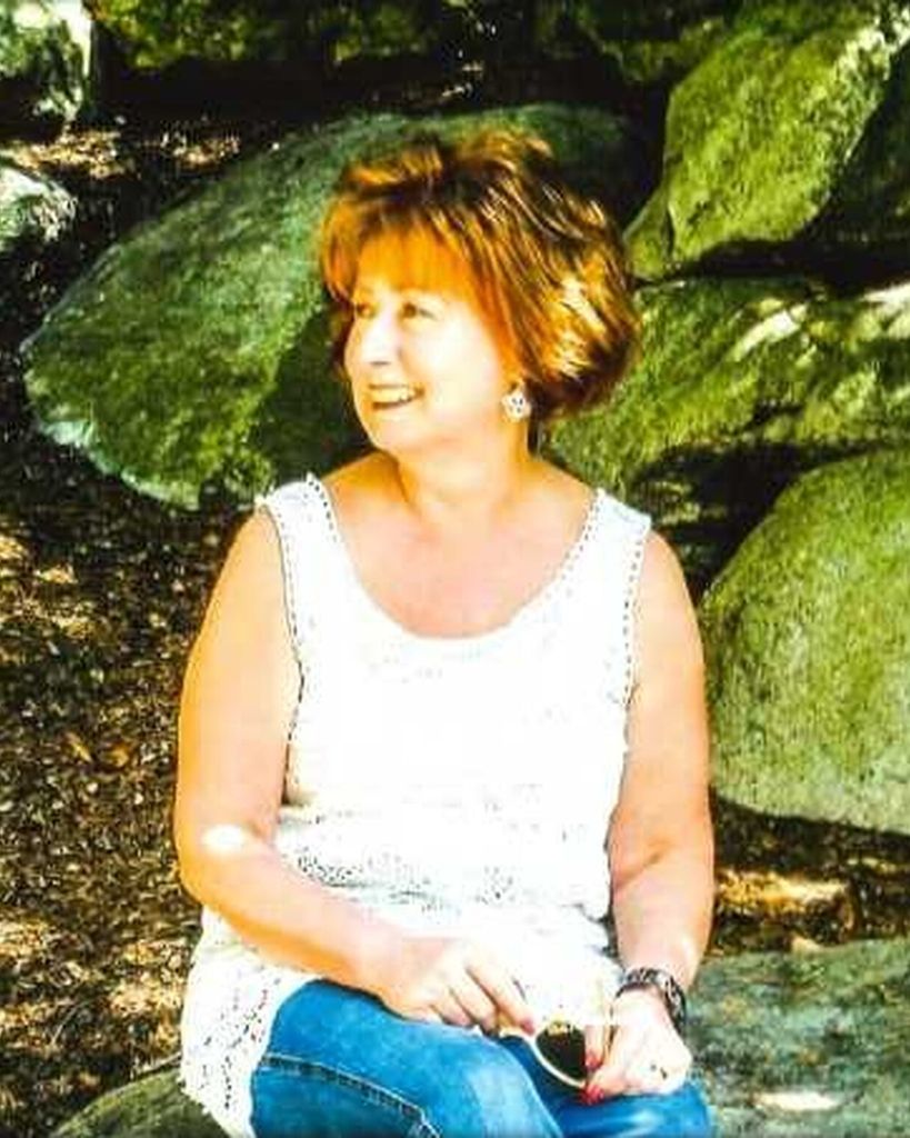Lori Carlson Profile Photo