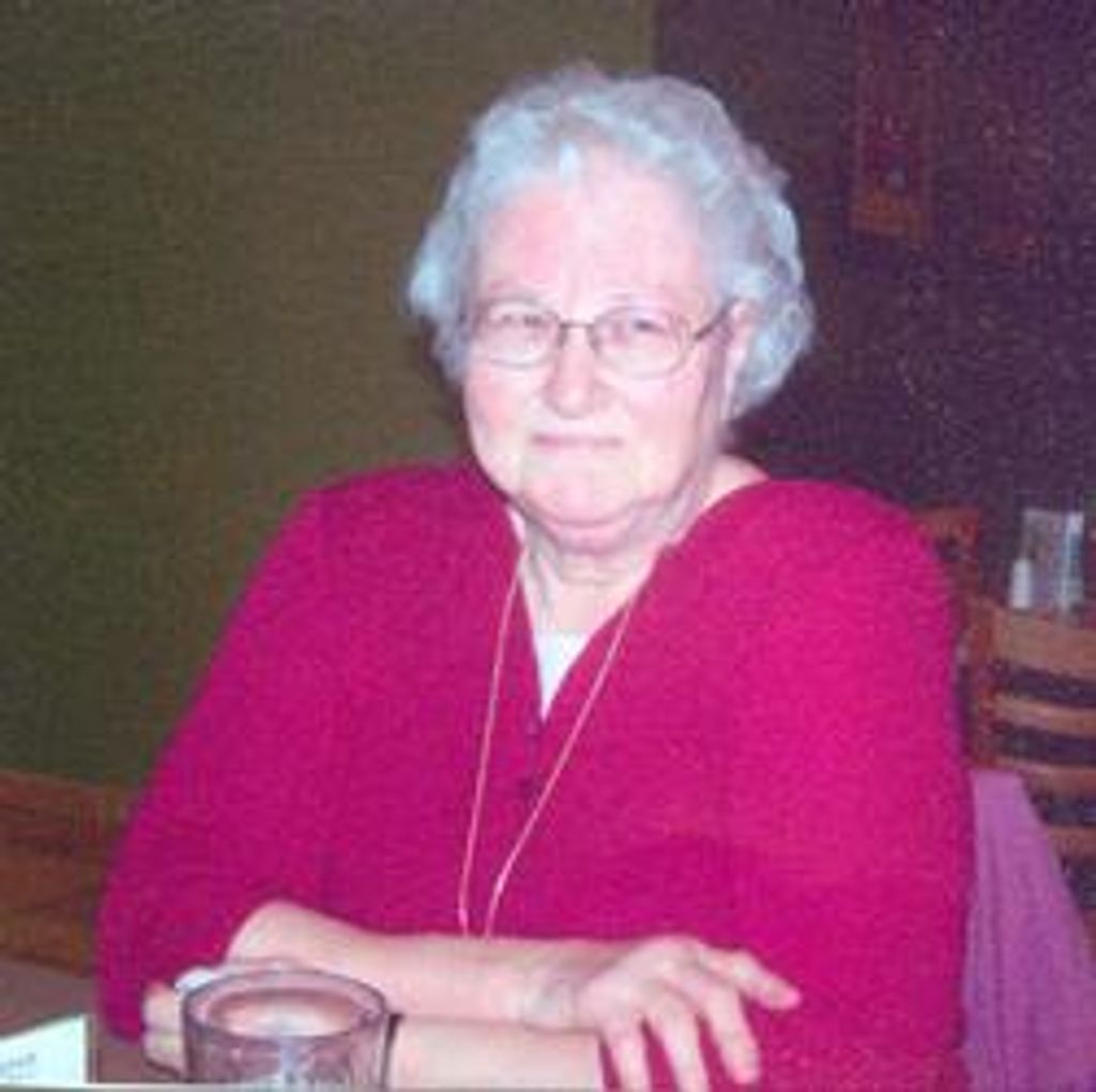 Nina Jurries Profile Photo
