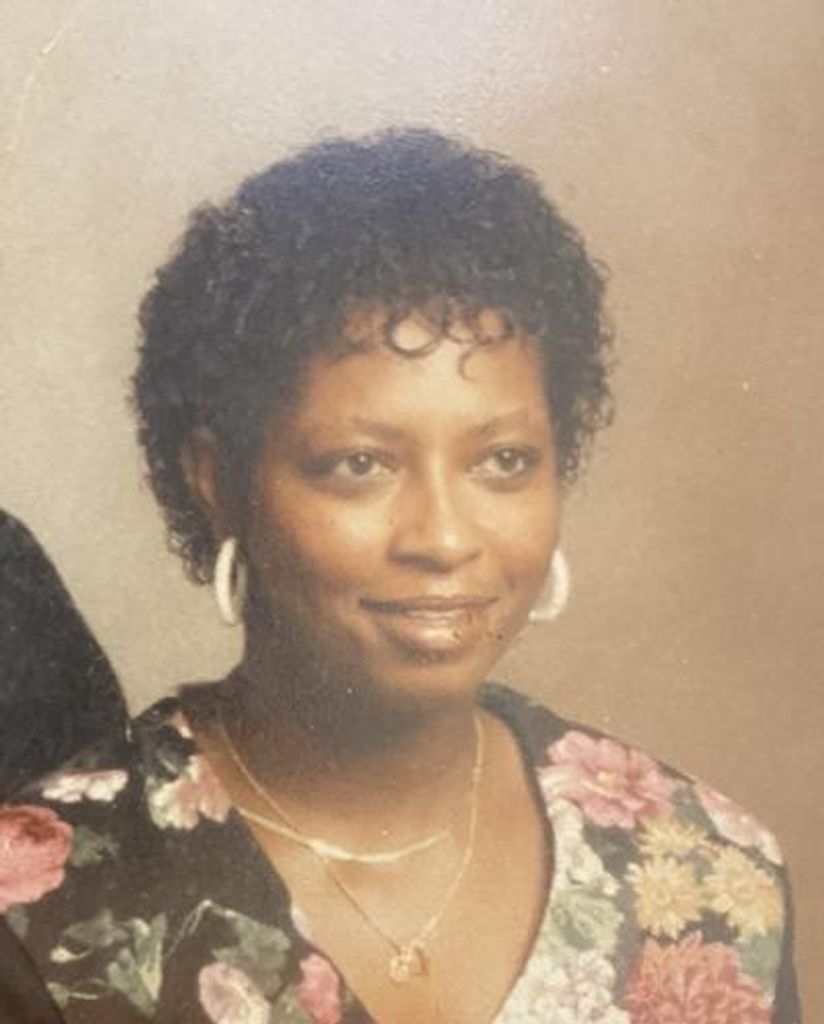 Cynthia "Tinny" Lavern Moore Profile Photo