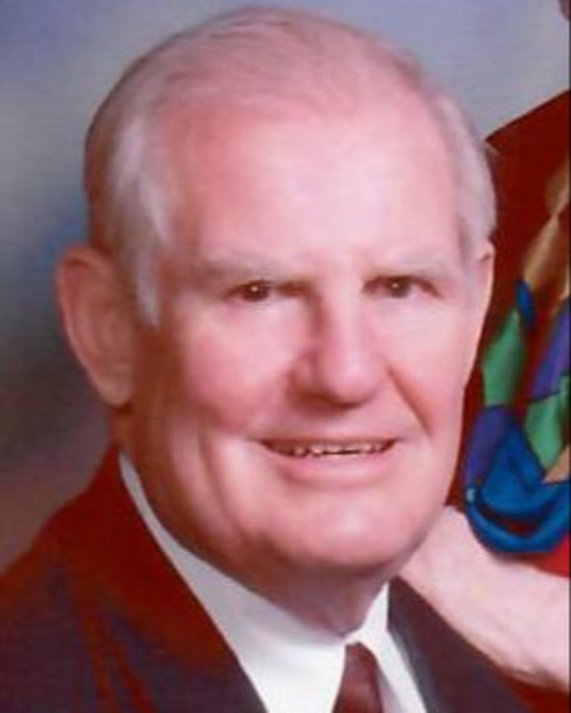 Joseph Schneider Profile Photo