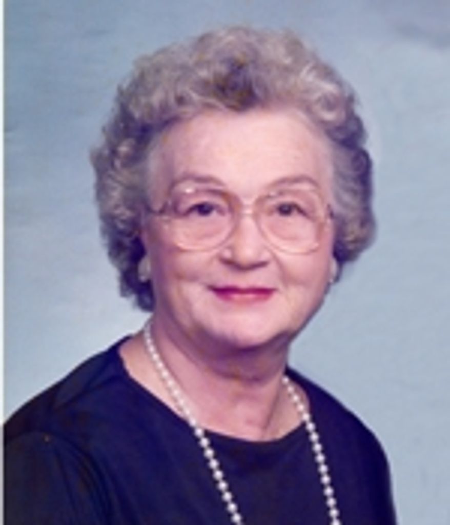 Helen Lee Schneider Profile Photo