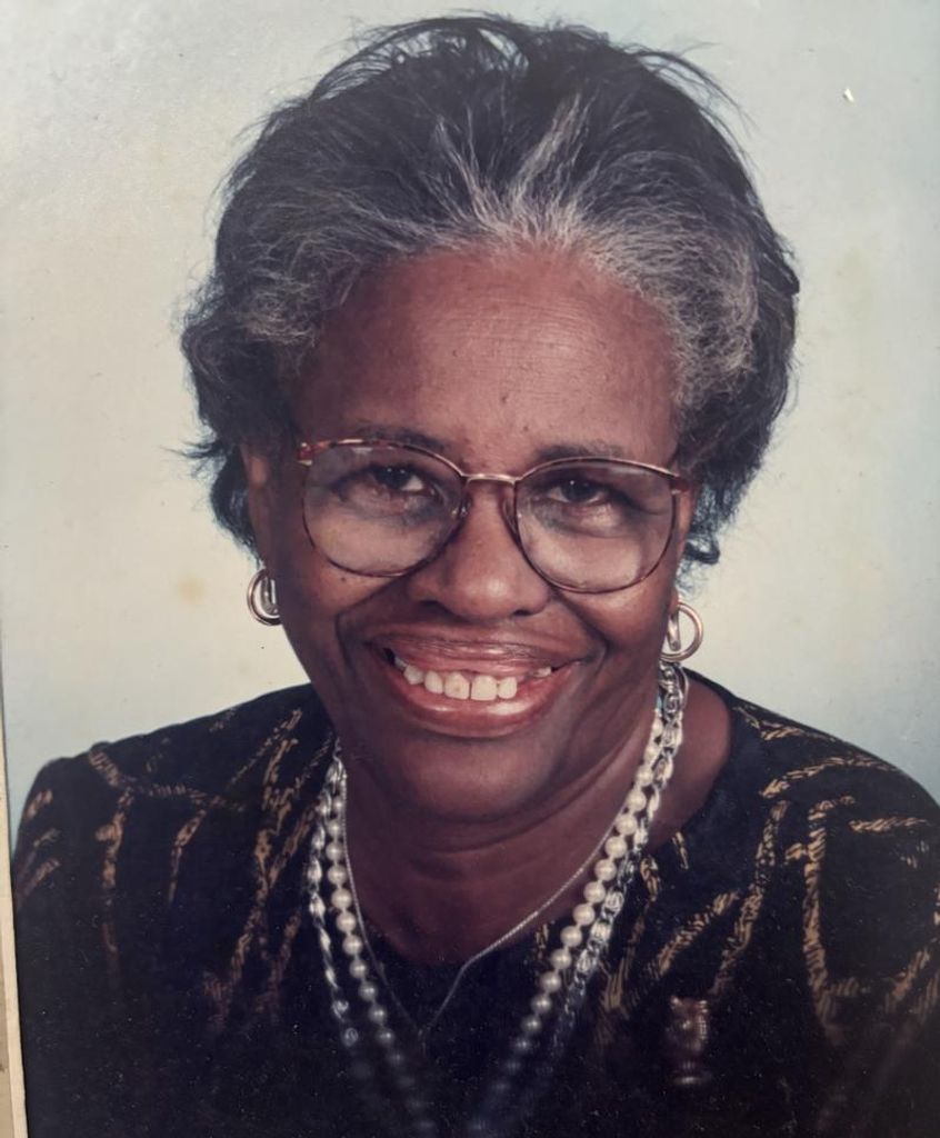 Louise A Brown Profile Photo