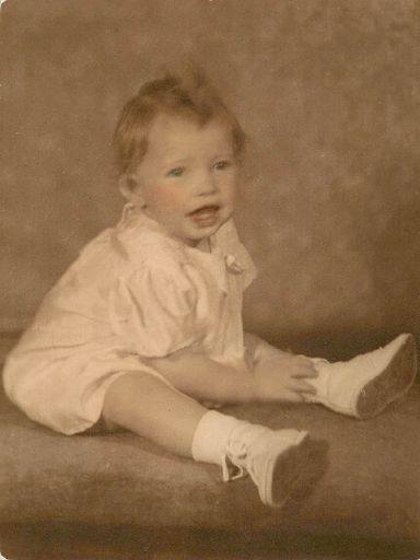 Natalie Annette (King)  McLain photo gallery thumbnail 5 of 173
