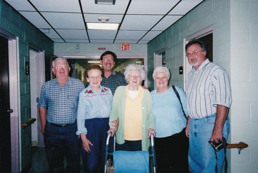 Carolyn J. (Bergstrom)  Bohl photo gallery thumbnail 81 of 133