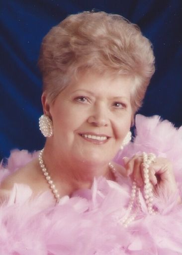 Audrey Mcdowell photo gallery thumbnail 2 of 54