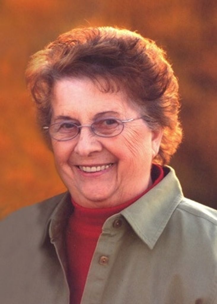 Dorothy Mae "Dot" Reinarts