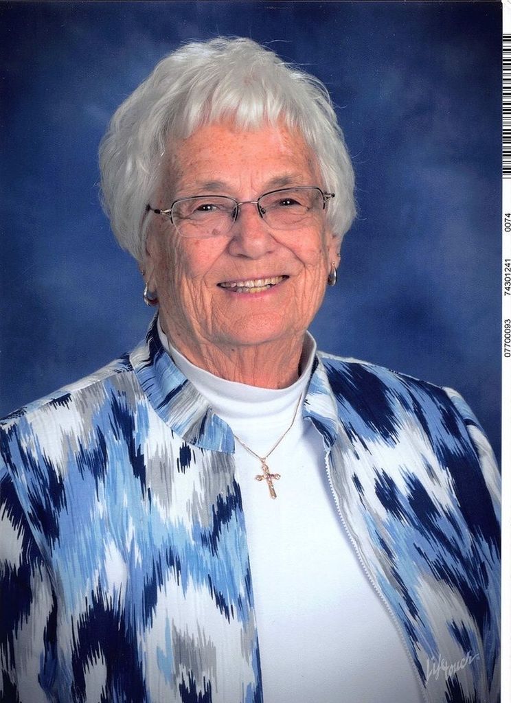 Joan E. (Kenney) Vinal Profile Photo