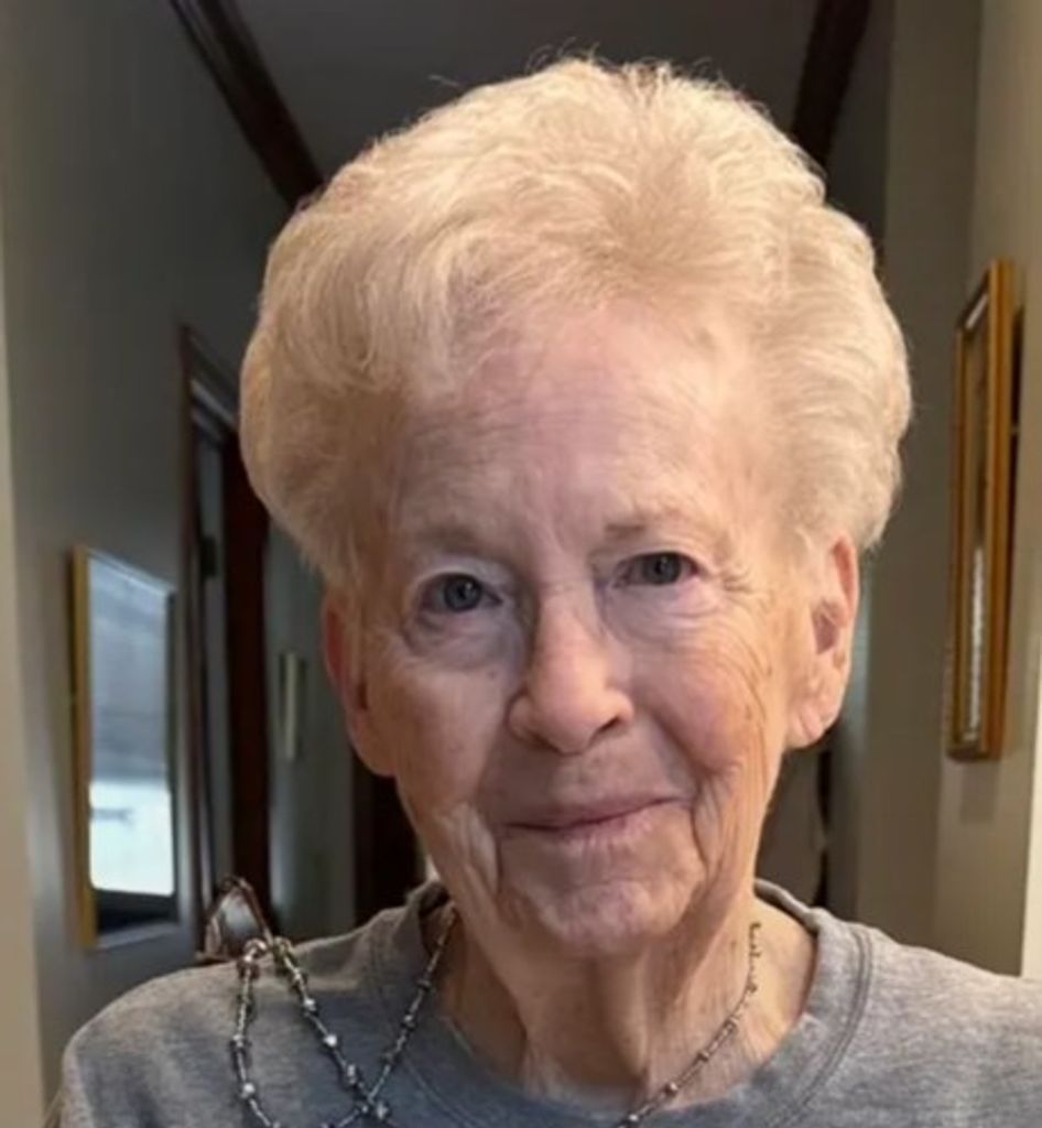 Beryl Barron Smith Profile Photo