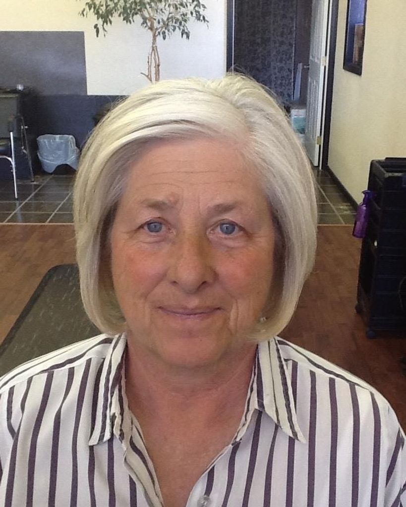 Linda Turner Profile Photo