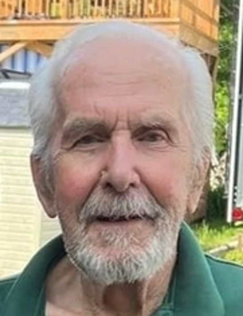 Robert Antoszewski Profile Photo