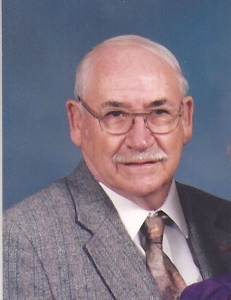 Glennis E. "Bud" Horsey